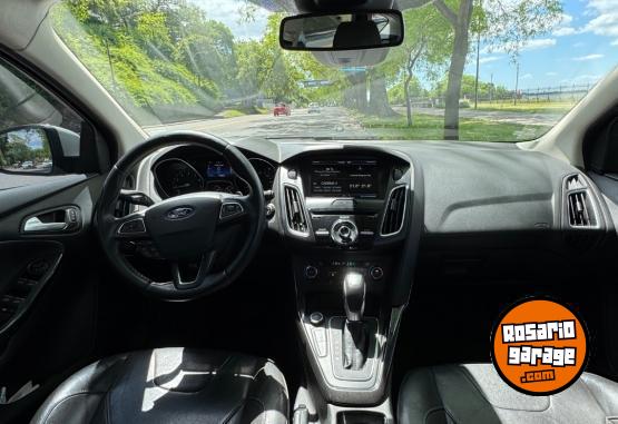 Autos - Ford Focus titanium 2016 Nafta 105000Km - En Venta