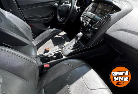Autos - Ford Focus titanium 2016 Nafta 105000Km - En Venta