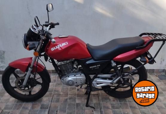 Motos - Suzuki EN 125 2 A 2018 Nafta 43000Km - En Venta