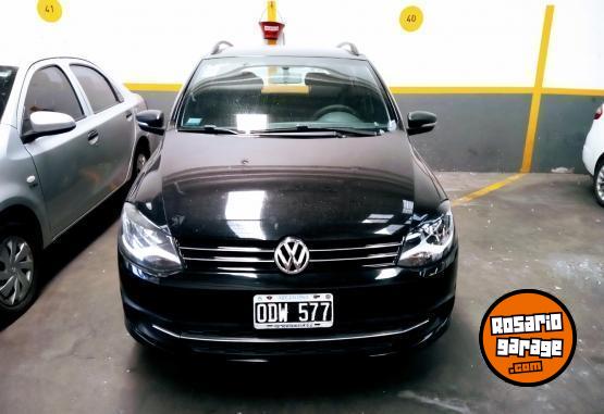 Autos - Volkswagen SURAN TRENDLINE 2014 Nafta 111111Km - En Venta