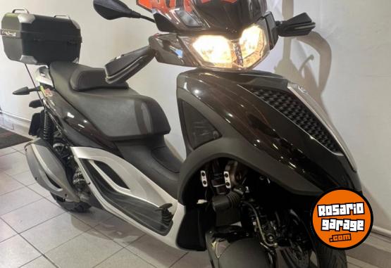 Motos - Piaggio MP3 300 Yourban 2021 Nafta 14000Km - En Venta
