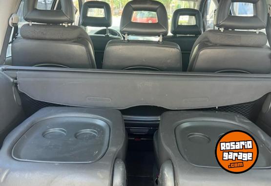 Utilitarios - Volkswagen Sharan 1.9TDI Highline 2007 Diesel 250000Km - En Venta