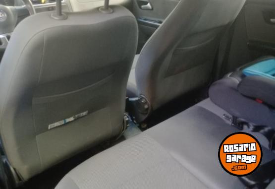 Autos - Volkswagen Fox Confortline 5p. 2011 Nafta 155000Km - En Venta