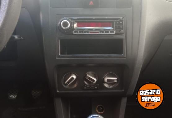 Autos - Volkswagen Fox Confortline 5p. 2011 Nafta 155000Km - En Venta
