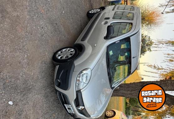 Utilitarios - Renault Kamgoo 2014 Nafta 133000Km - En Venta