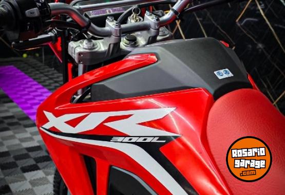 Motos - Honda Tornado xr 300 2026 Nafta 200Km - En Venta