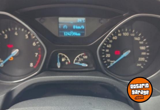 Autos - Ford Focus 2015 Nafta 125000Km - En Venta