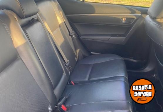 Autos - Toyota Corolla Seg 2018 GNC 150000Km - En Venta