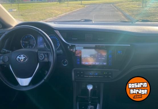 Autos - Toyota Corolla Seg 2018 GNC 150000Km - En Venta