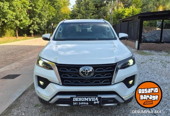 Camionetas - Toyota SW4 SRX A/T 7A 2022 Diesel 130000Km - En Venta