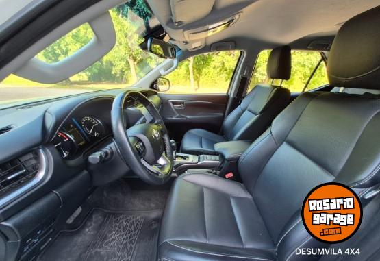 Camionetas - Toyota SW4 SRX A/T 7A 2022 Diesel 130000Km - En Venta