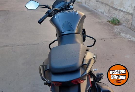 Motos - Bajaj Dominar 250 2021 Nafta 8500Km - En Venta