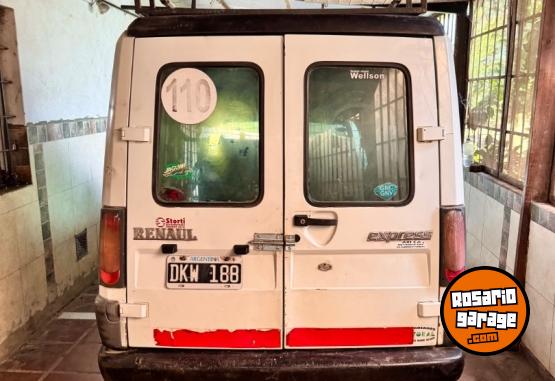 Utilitarios - Renault Express 2000 GNC 350000Km - En Venta