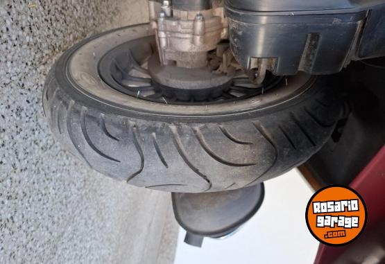 Motos - Zanella Edizione 2024 Nafta 5700Km - En Venta