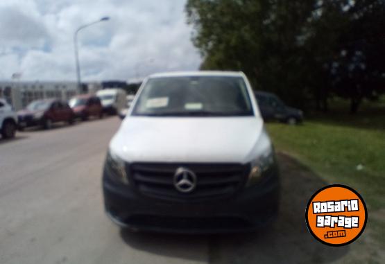 Utilitarios - Mercedes Benz Vito 2017 Diesel 478000Km - En Venta