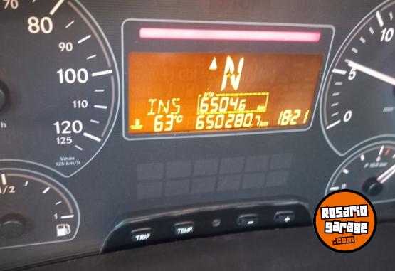 Camiones y Gr�as - Axor 1933 escalable 2014 - En Venta