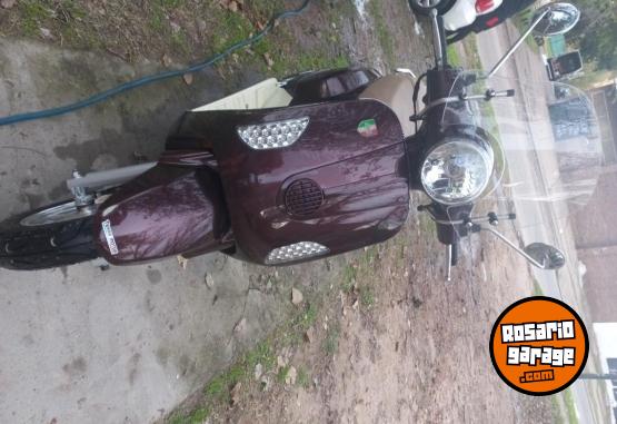 Motos - Motomel Strato Euro 150 2023 Nafta 5700Km - En Venta