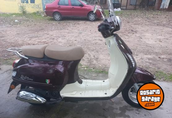Motos - Motomel Strato Euro 150 2023 Nafta 5700Km - En Venta