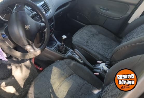 Autos - Peugeot 207 2009 Diesel 225000Km - En Venta