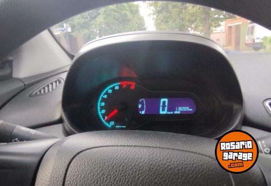 Autos - Chevrolet Prisma fiesta ónix Ka 2017 GNC 118Km - En Venta