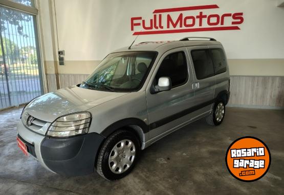 Utilitarios - Peugeot PARTNER 2013 Diesel 165000Km - En Venta