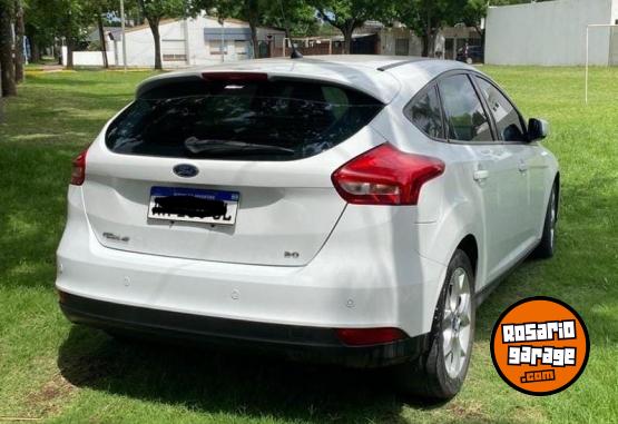 Autos - Ford Focus Se plus 2016 Nafta 145000Km - En Venta