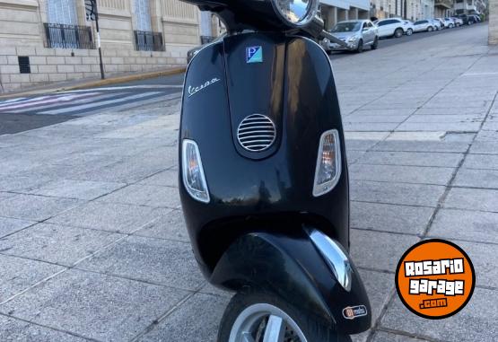 Motos - Vespa lx 150 ie 2015 Nafta 5950Km - En Venta