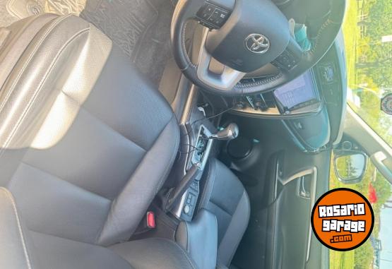 Camionetas - Toyota SW4 2021 Diesel 50000Km - En Venta