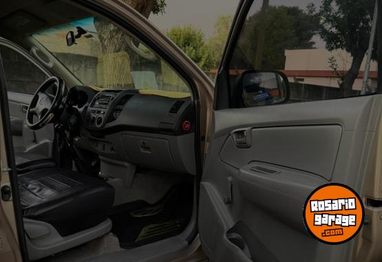 Camionetas - Toyota Hilux 2008 Diesel 251000Km - En Venta