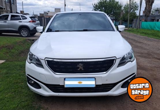 Autos - Peugeot 301 hdi 2019 Diesel 226000Km - En Venta