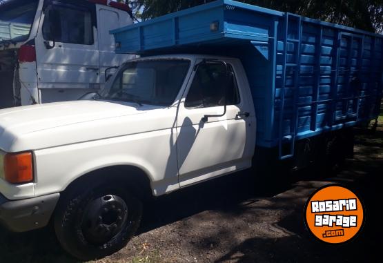Camiones y Grúas - FORD F4000 MWM 1994 - En Venta