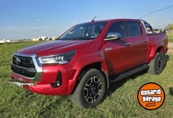 Camionetas - Toyota Hilux 2025 Diesel 30000Km - En Venta