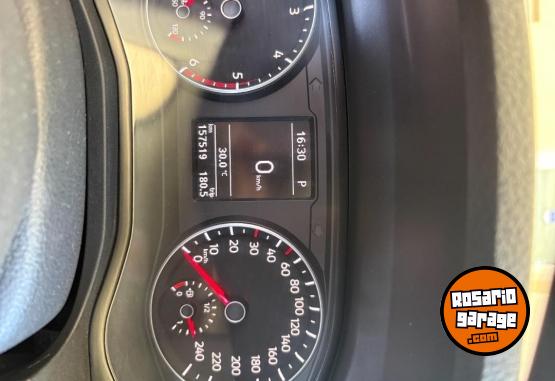 Camionetas - Volkswagen Amarok Highline 2022 Diesel 157000Km - En Venta