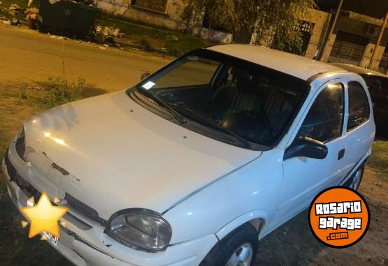 Autos - Chevrolet Corsa 1998 GNC 300000Km - En Venta