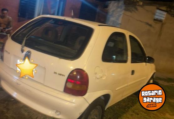 Autos - Chevrolet Corsa 1998 GNC 300000Km - En Venta