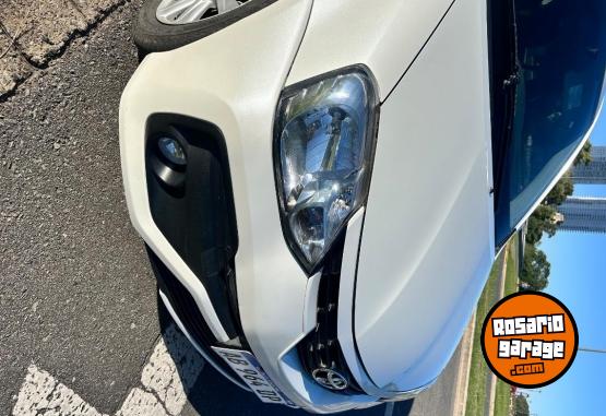 Autos - Toyota Etios XLs 6m/t 2017 Nafta 122000Km - En Venta