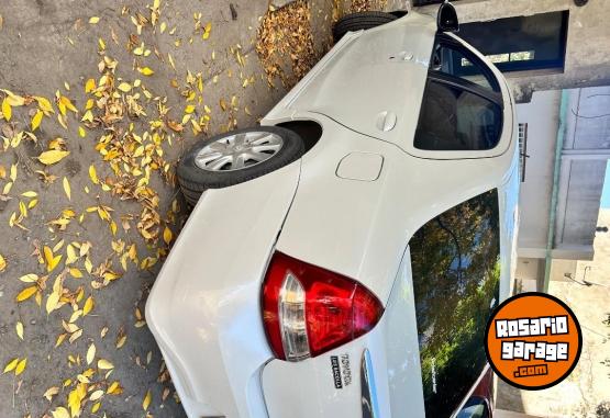 Autos - Toyota Etios XLs 6m/t 2017 Nafta 122000Km - En Venta