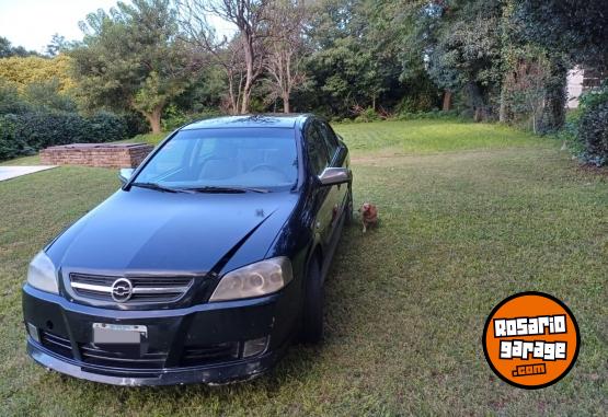 Autos - Chevrolet Astra 2004 Nafta 285000Km - En Venta