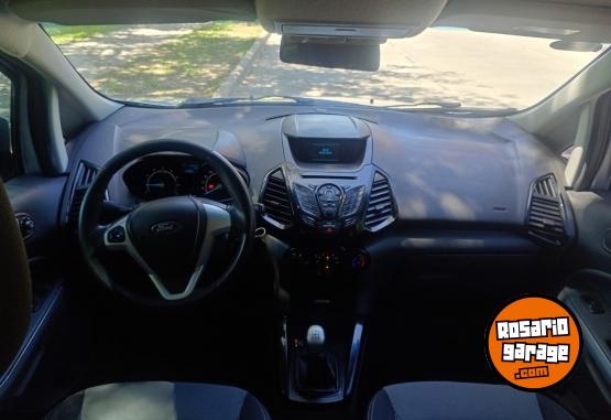Camionetas - Ford Ecosport Freestyle 2015 GNC 140000Km - En Venta