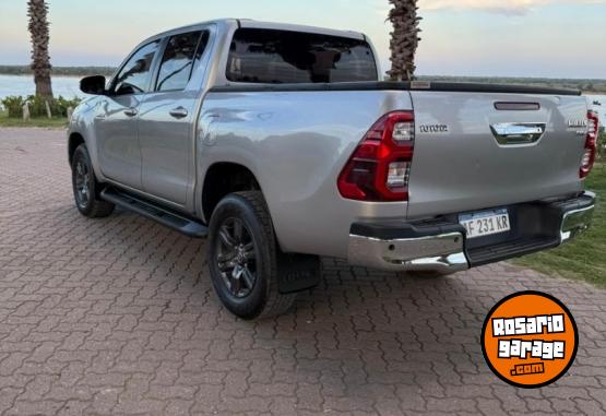 Camionetas - Toyota HILUX 2022 Diesel 70000Km - En Venta
