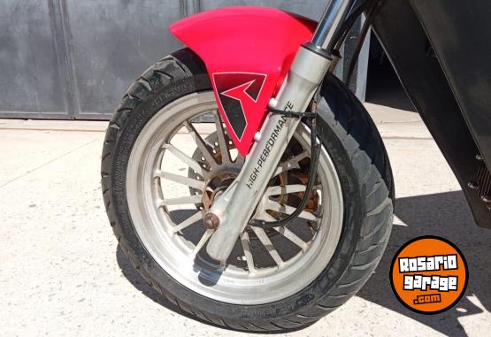 Motos - Corven Energy 110 2017 Nafta 16000Km - En Venta