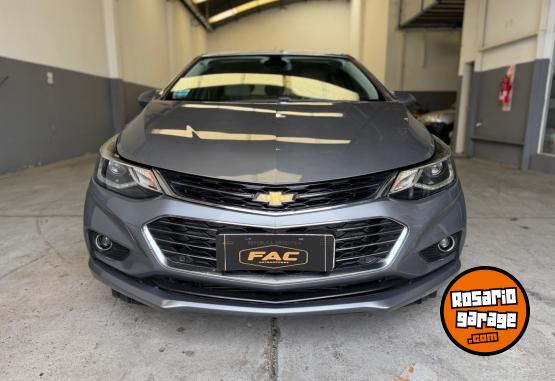 Autos - Chevrolet CRUZE 1.4 LTZ 2017 Nafta 140000Km - En Venta