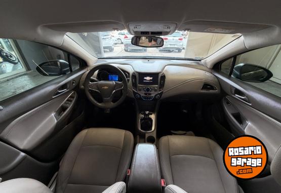 Autos - Chevrolet CRUZE 1.4 LTZ 2017 Nafta 140000Km - En Venta