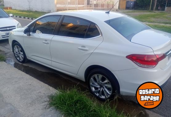 Autos - Citroen C4 Lounge 2015 Nafta 112000Km - En Venta