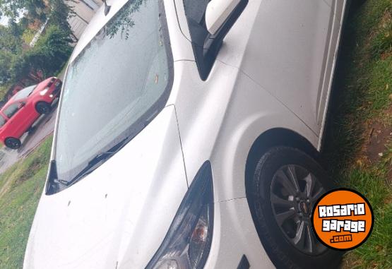 Autos - Chevrolet Prisma ltz 2015 Nafta 150000Km - En Venta