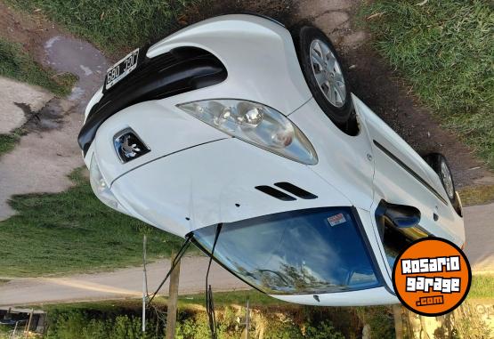 Autos - Peugeot 207 xr 1.4 3p 2010 Nafta 200000Km - En Venta