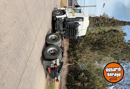 Camiones y Gr�as - Vw 19320 - En Venta