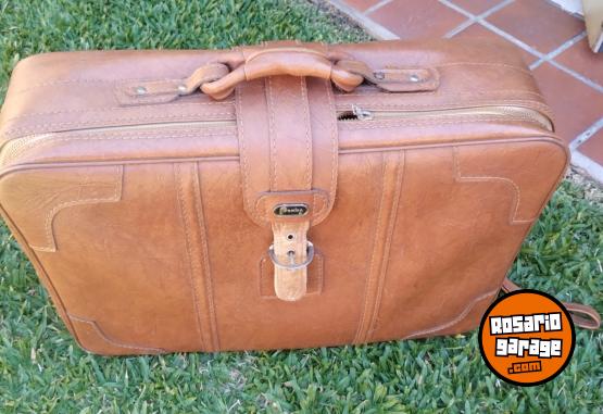 Otros - Valijas de cuero - excelente estado - En Venta
