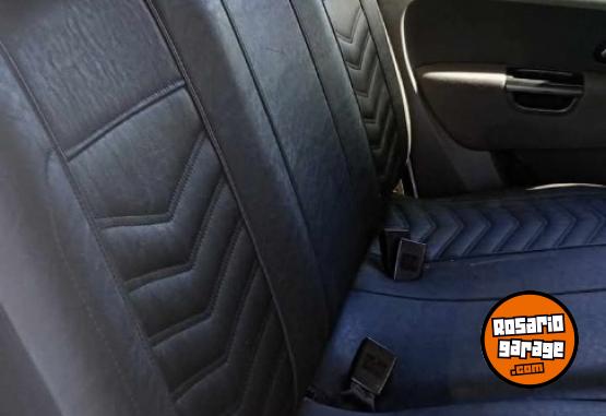 Camionetas - Volkswagen Amarok 2.0 trendline 2015 Diesel 156000Km - En Venta