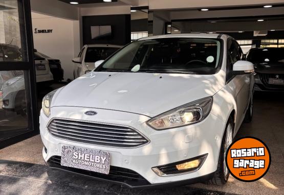 Autos - Ford Focus 2017 Nafta 83000Km - En Venta